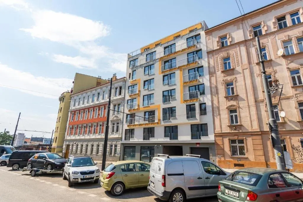 Brand New Studio Apartment #24 In Elite Residence With Free Secure Parking In The Center Praga Czechy