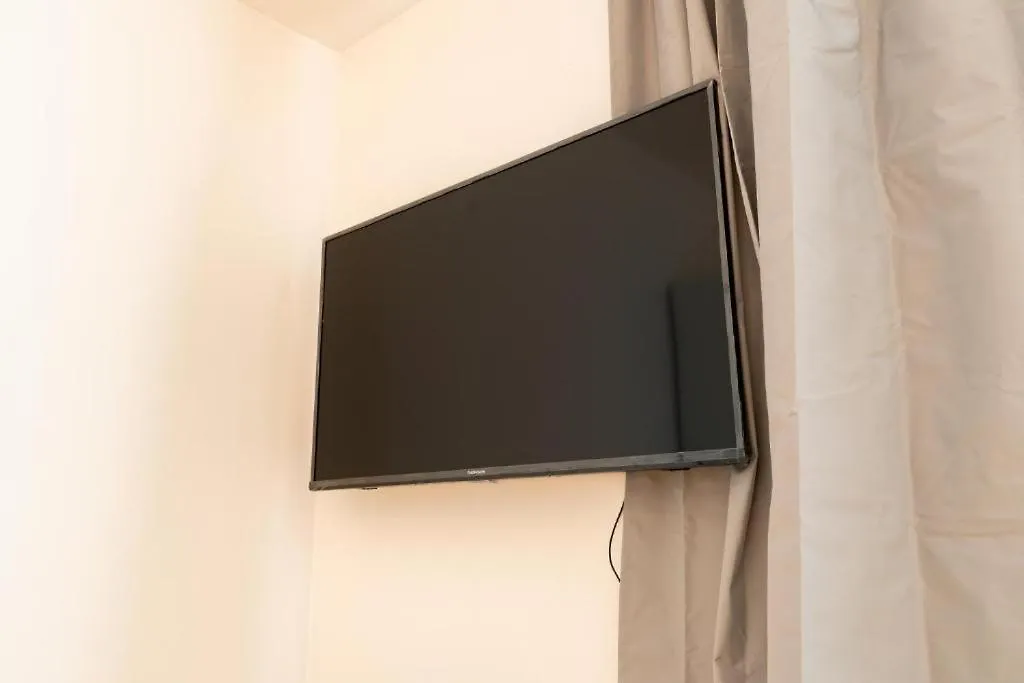 Brand New Studio Apartment #24 In Elite Residence With Free Secure Parking In The Center Praga Czechy